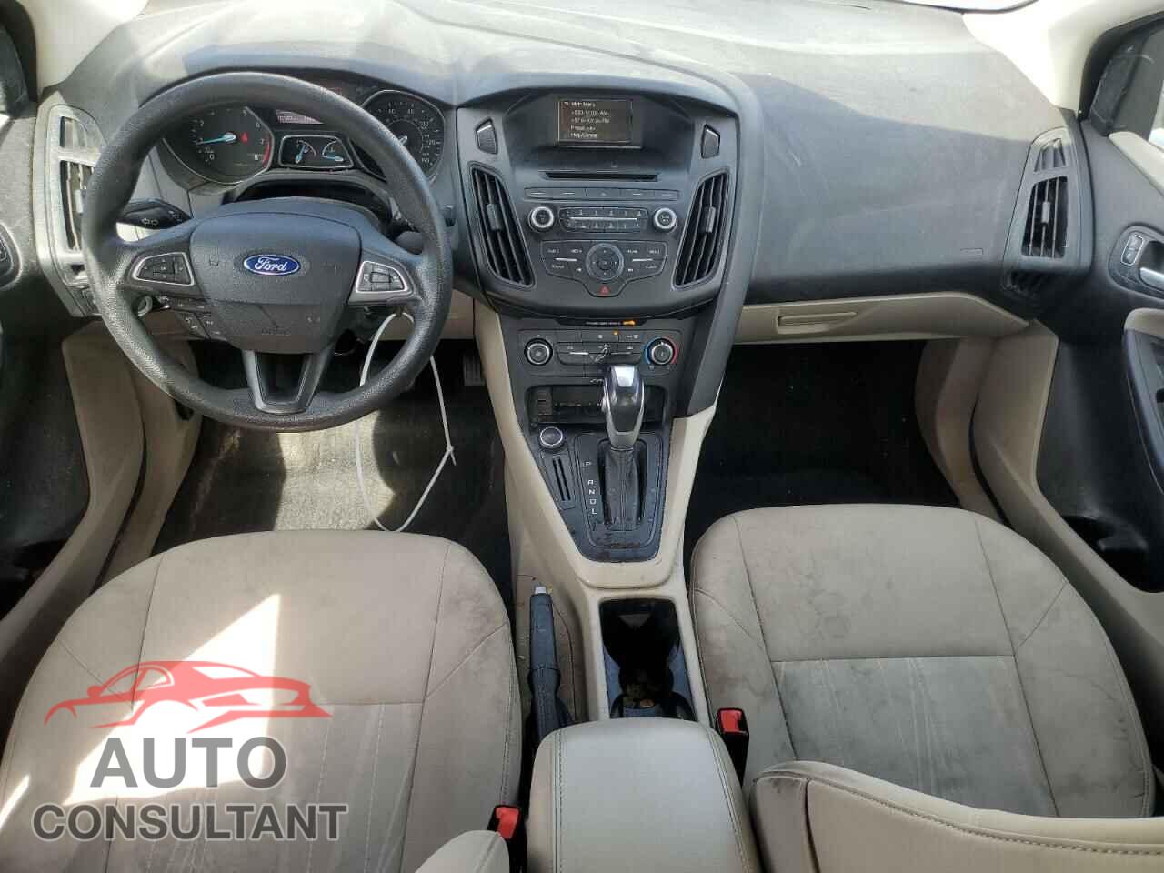 FORD FOCUS 2016 - 1FADP3F24GL208906