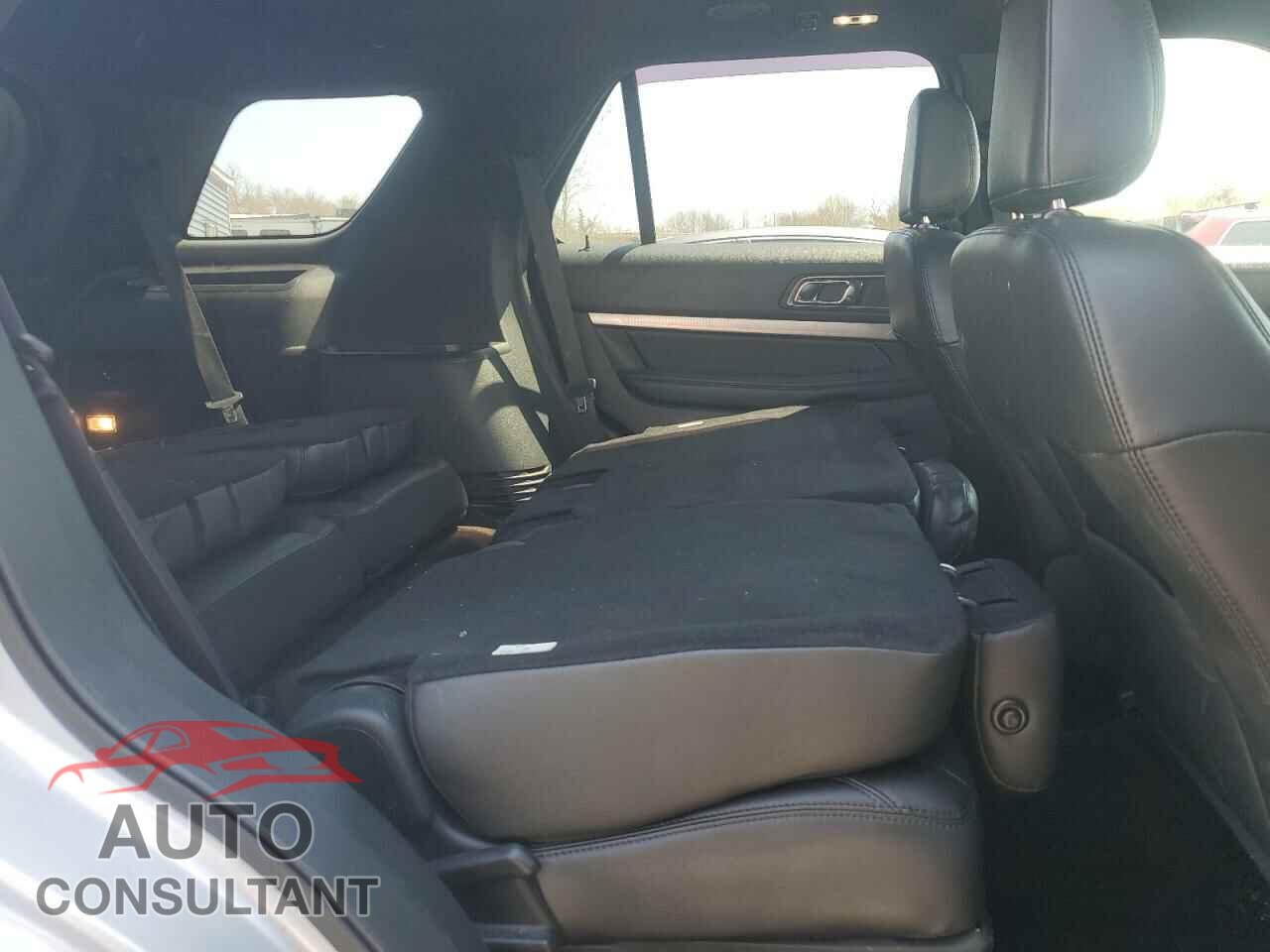 FORD EXPLORER 2018 - 1FM5K8D89JGB01802