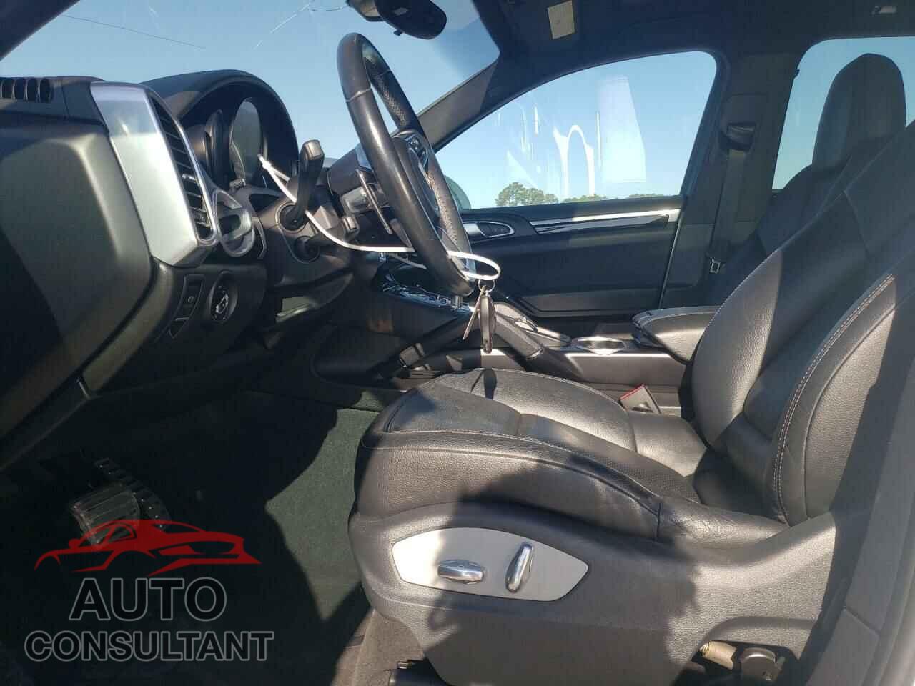 PORSCHE CAYENNE 2016 - WP1AB2A29GLA94283