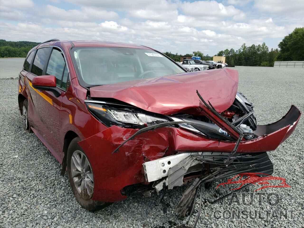 TOYOTA SIENNA 2022 - 5TDKRKEC1NS098179