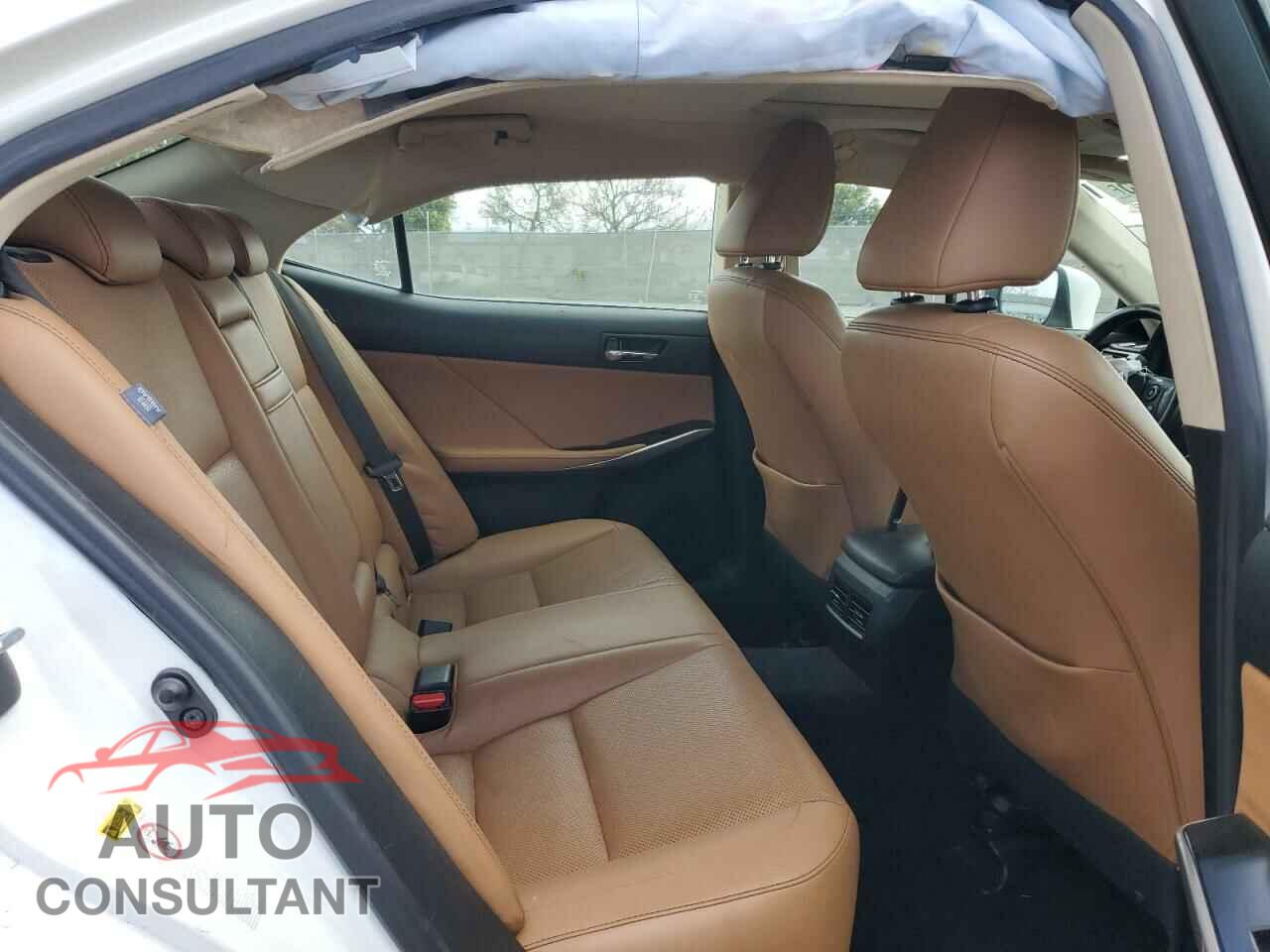 LEXUS IS 2014 - JTHBF1D20E5032464