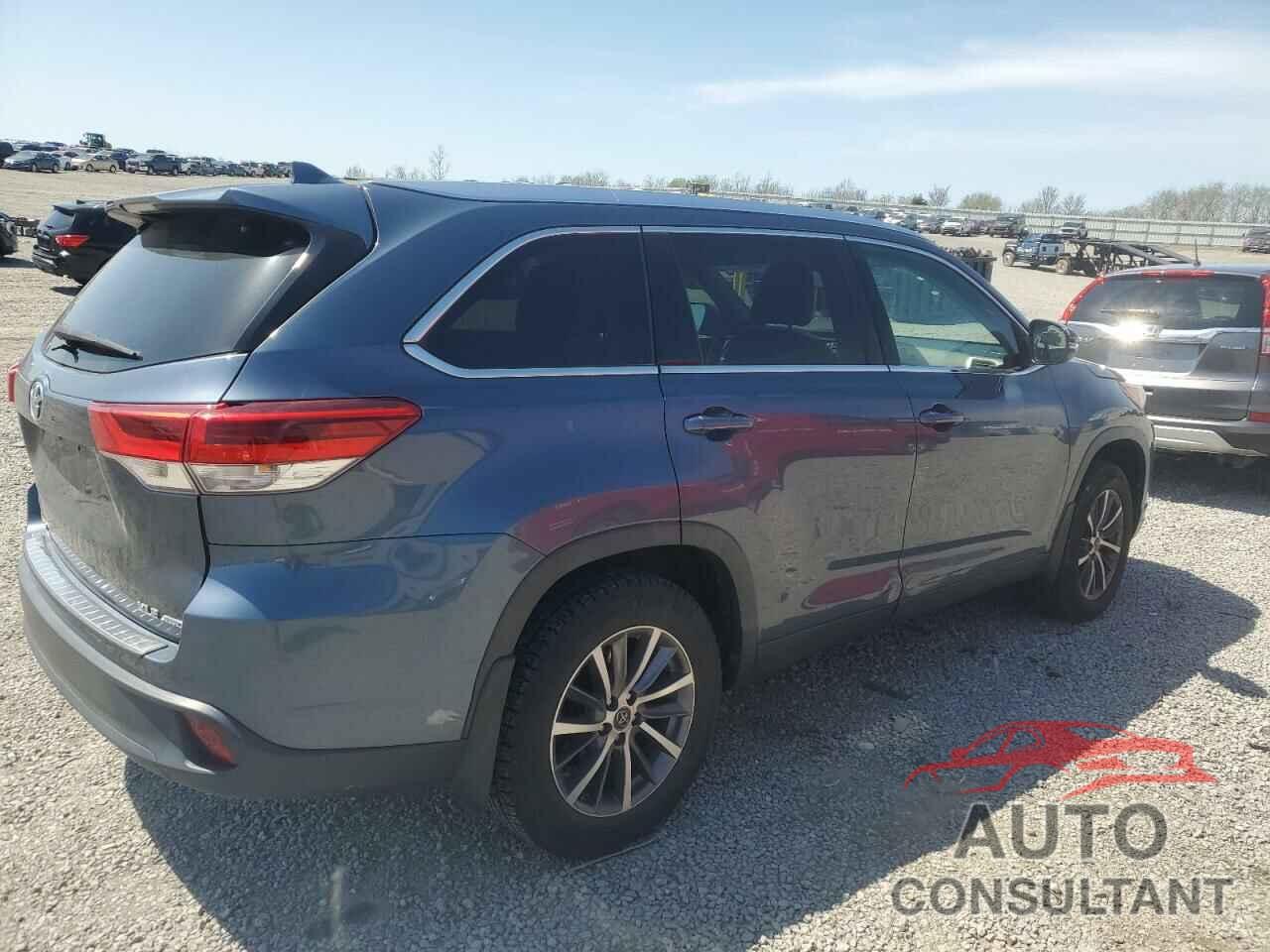 TOYOTA HIGHLANDER 2019 - 5TDJZRFH1KS991950