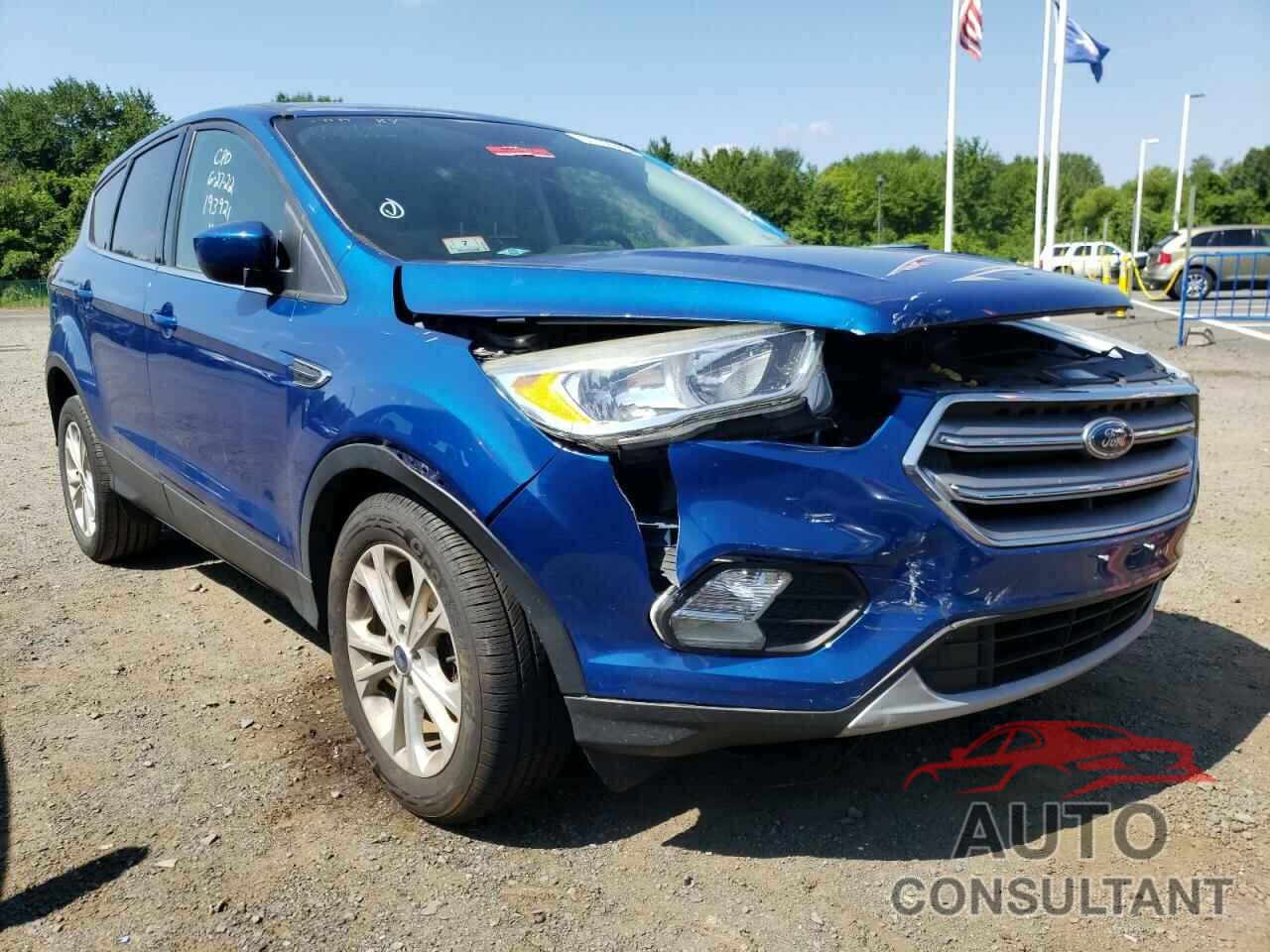 FORD ESCAPE 2017 - 1FMCU0GDXHUA19259