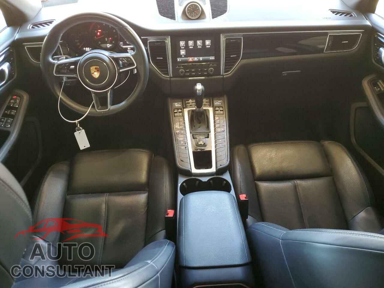 PORSCHE MACAN 2017 - WP1AA2A56HLB83890