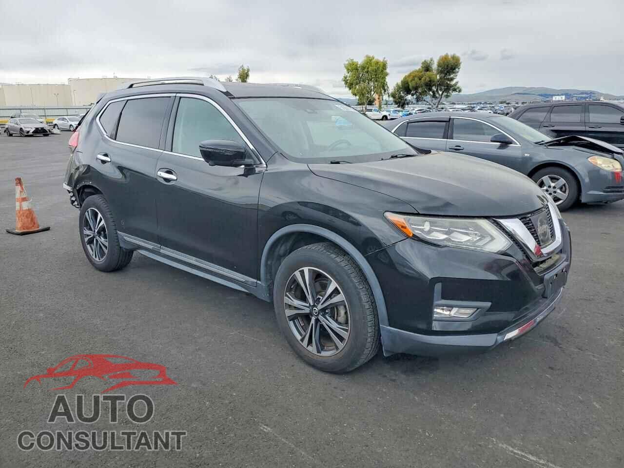 NISSAN ROGUE 2017 - 5N1AT2MV2HC810751