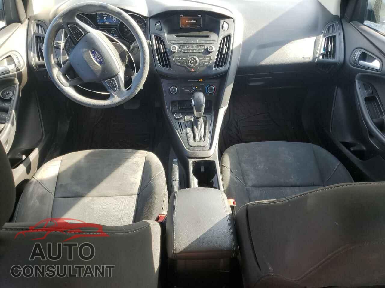 FORD FOCUS 2017 - 1FADP3K23HL241001