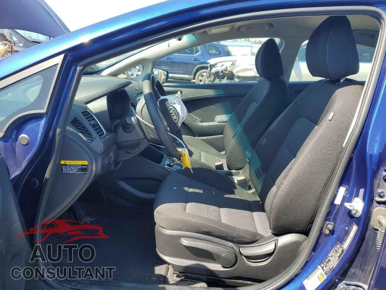KIA FORTE 2017 - 3KPFK4A77HE140752