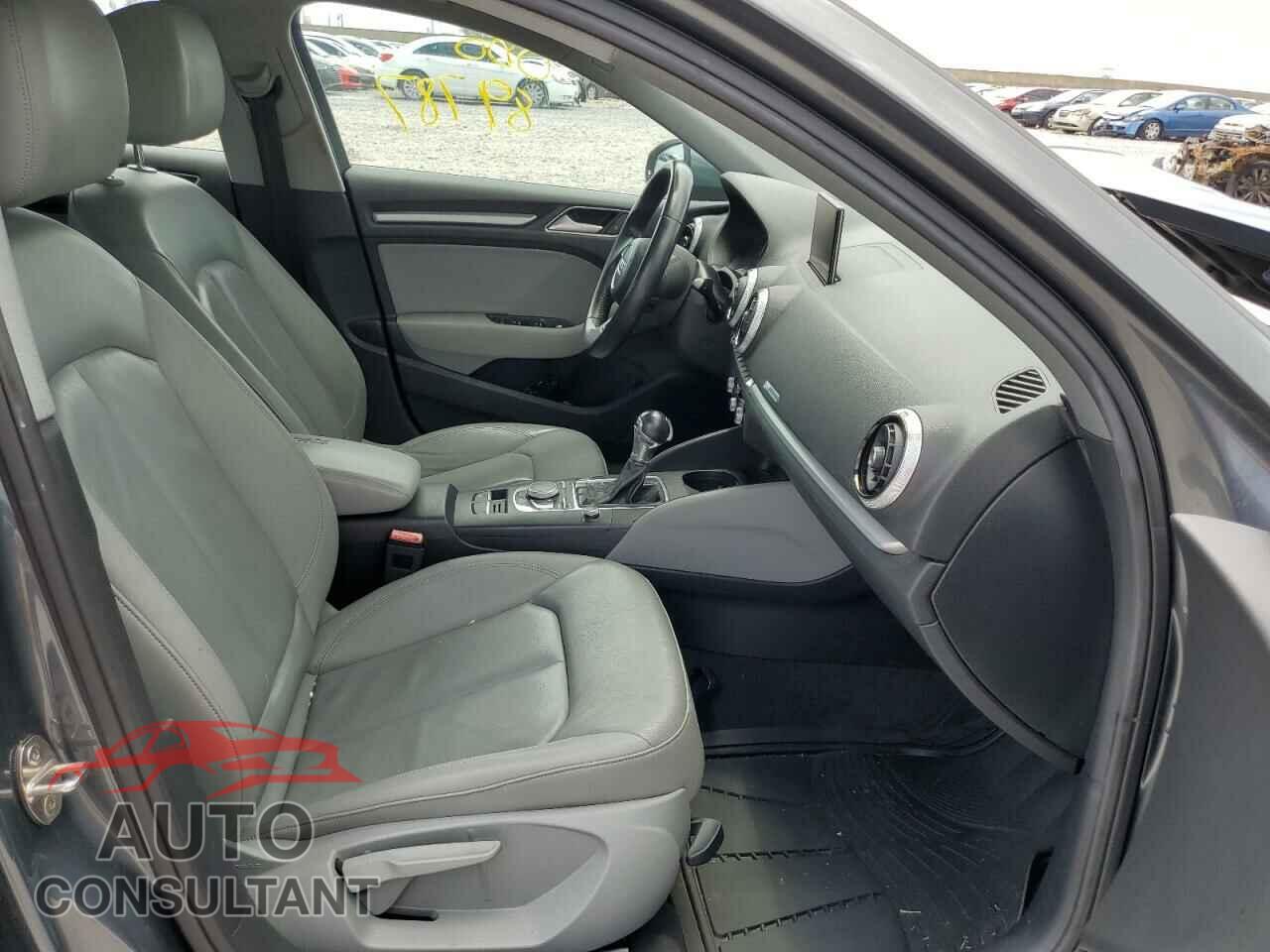 AUDI A3 2017 - WAUAUGFF6H1041541