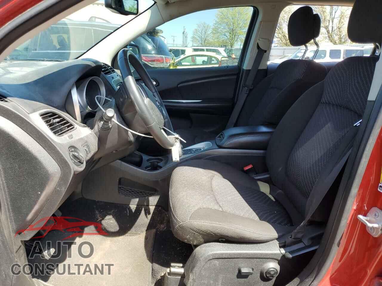 DODGE JOURNEY 2015 - 3C4PDCAB9FT712670