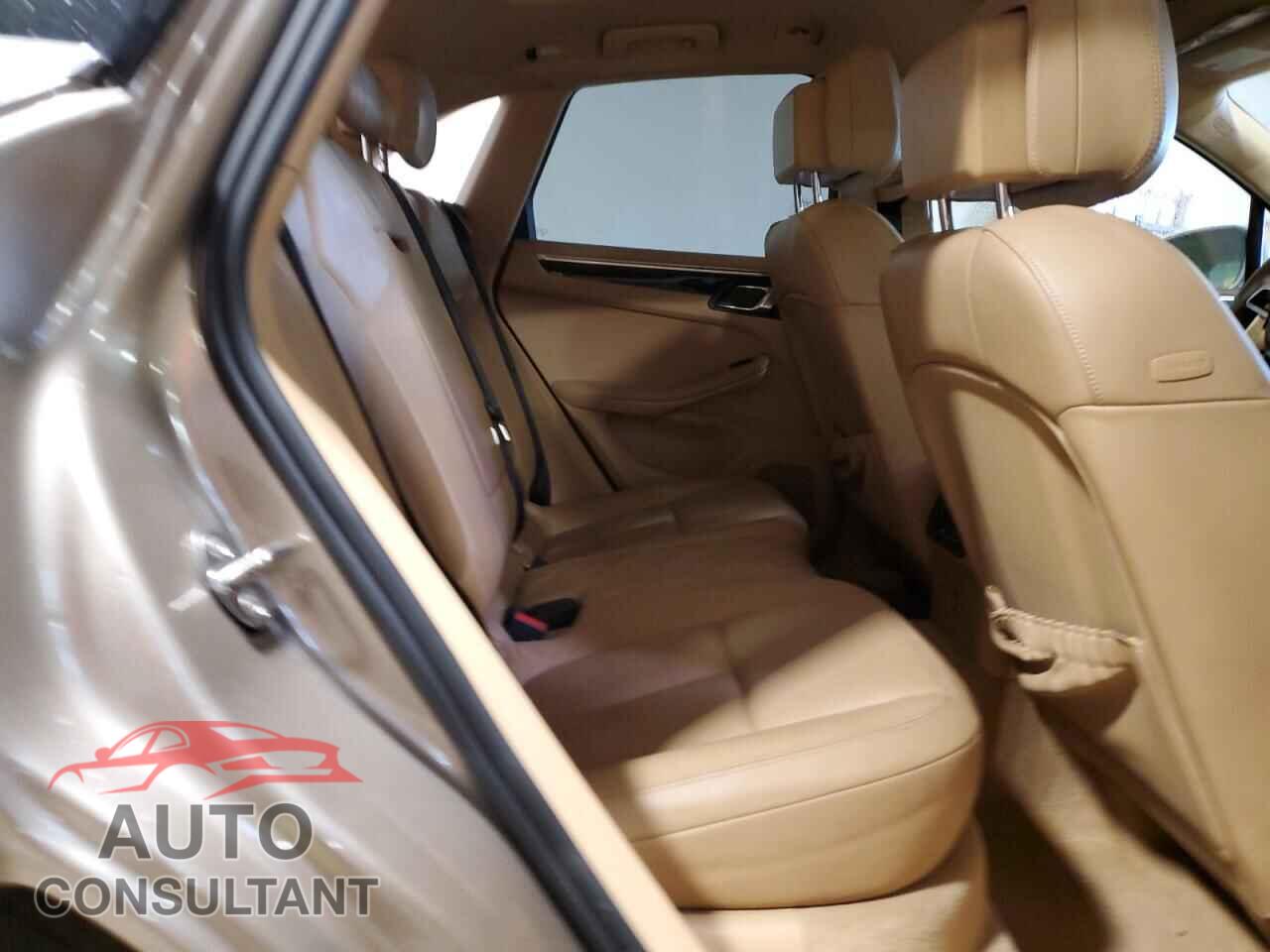 PORSCHE MACAN 2015 - WP1AB2A54FLB56763