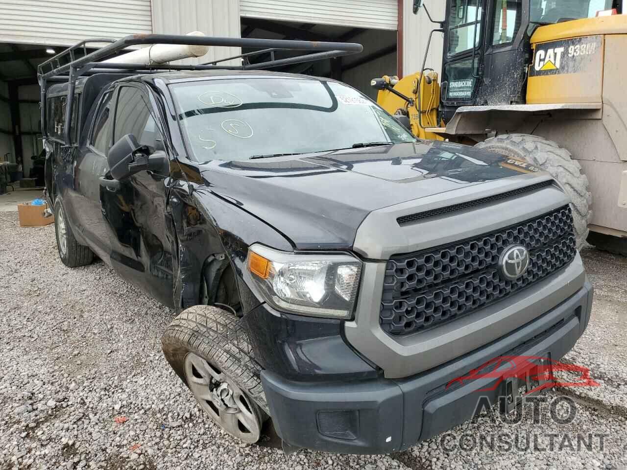 TOYOTA TUNDRA 2018 - 5TFRY5F11JX231687