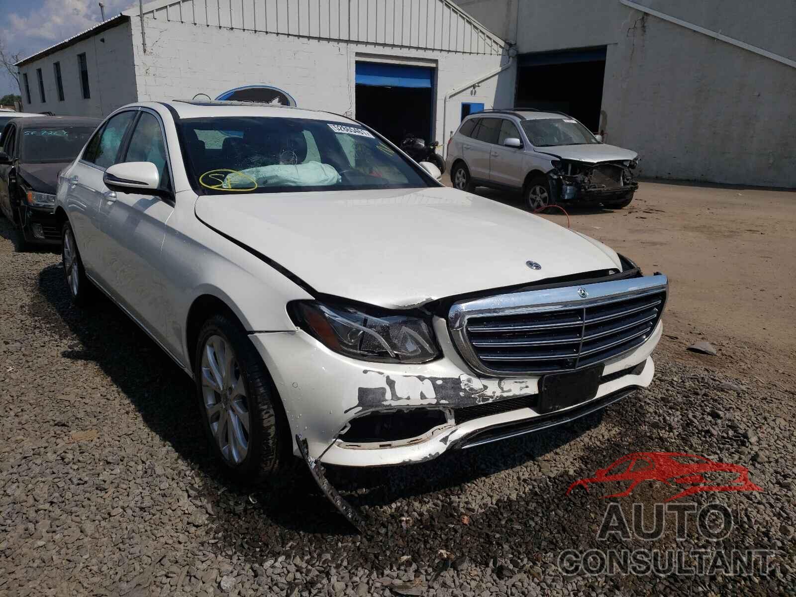 MERCEDES-BENZ E-CLASS 2019 - WDDZF4KB0KA675023