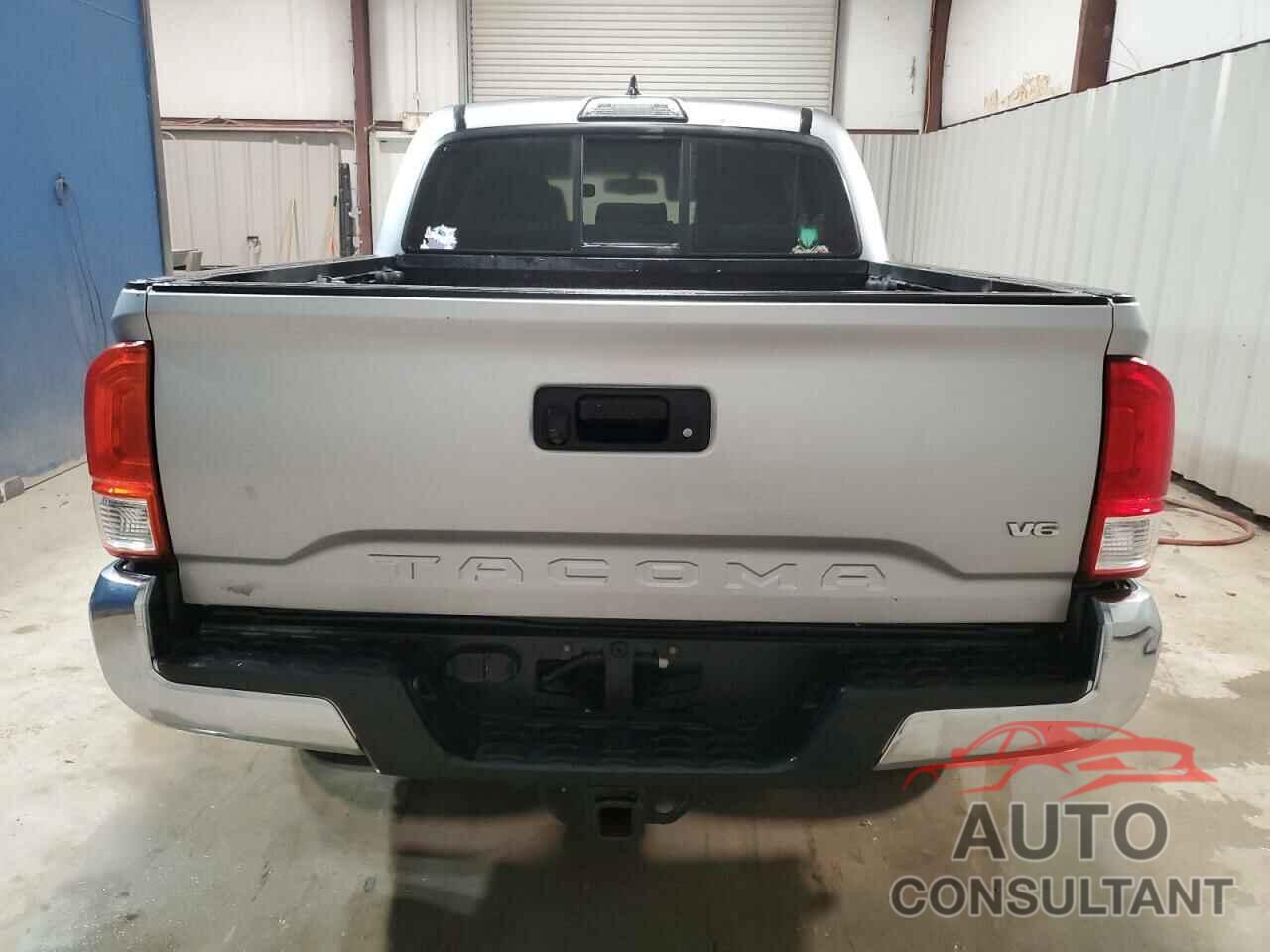 TOYOTA TACOMA 2017 - 5TFAZ5CN8HX041168