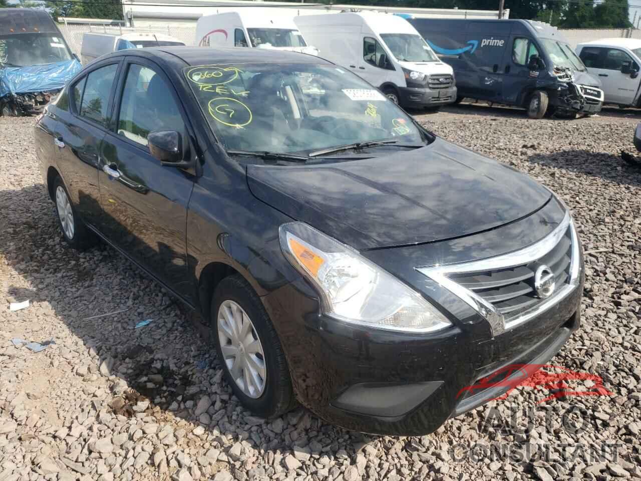 NISSAN VERSA 2018 - 3N1CN7AP4JL807860