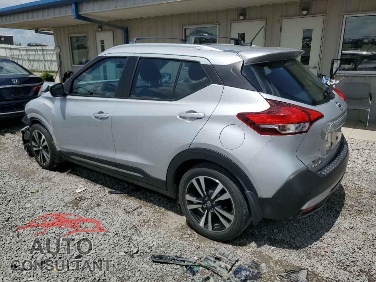NISSAN KICKS 2019 - 3N1CP5CU3KL561886