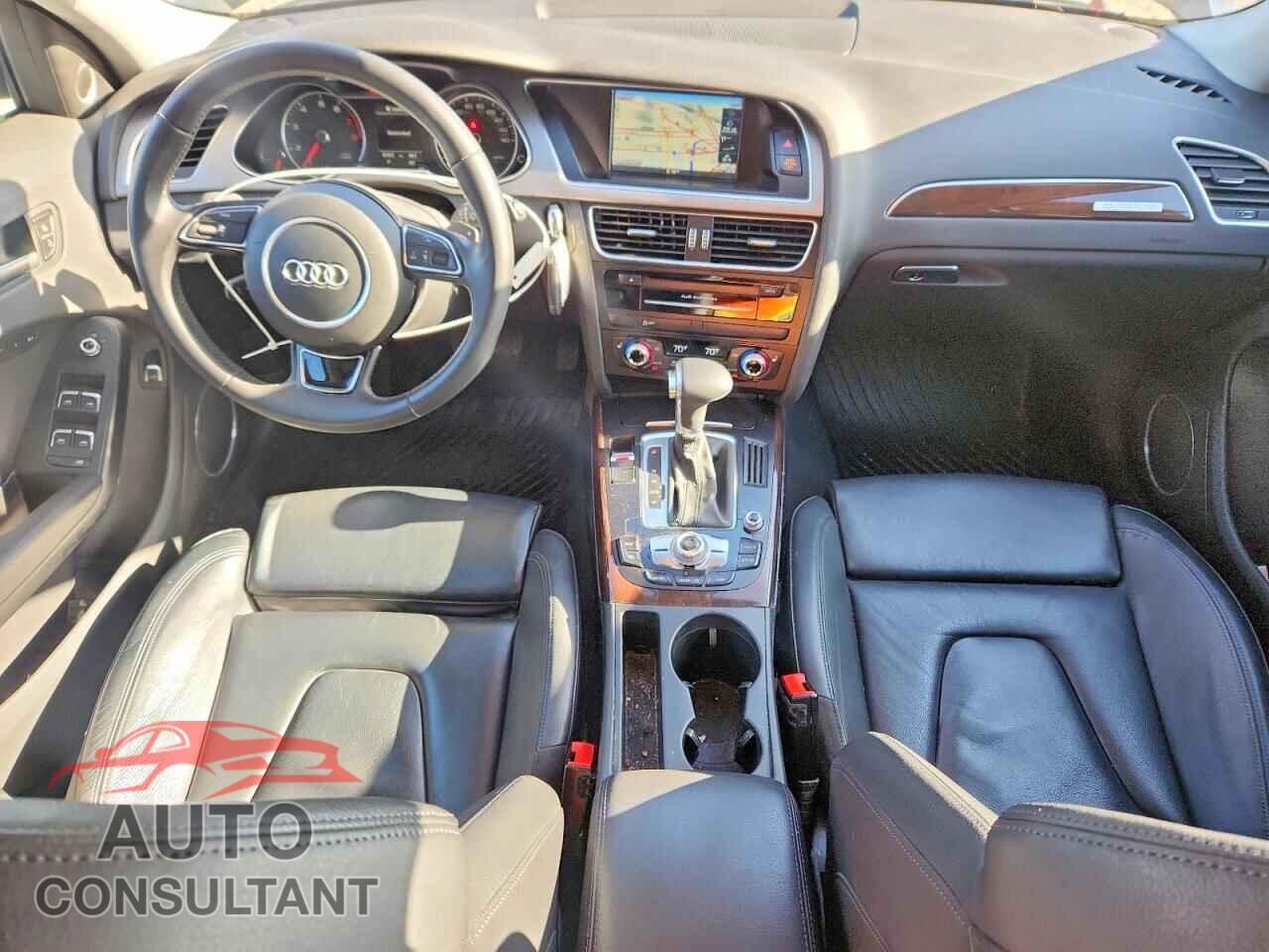 AUDI A4 2013 - WAUFFAFL1DN039556