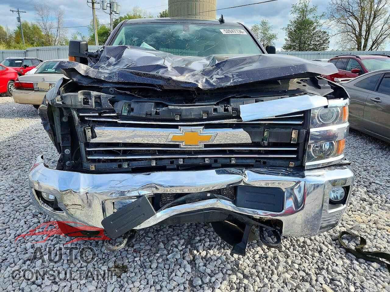 CHEVROLET SILVERADO 2015 - 1GC1KVE84FF587254