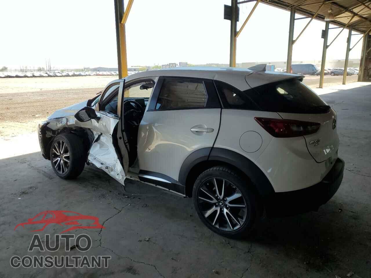 MAZDA CX-3 2017 - JM1DKFD78H0158040