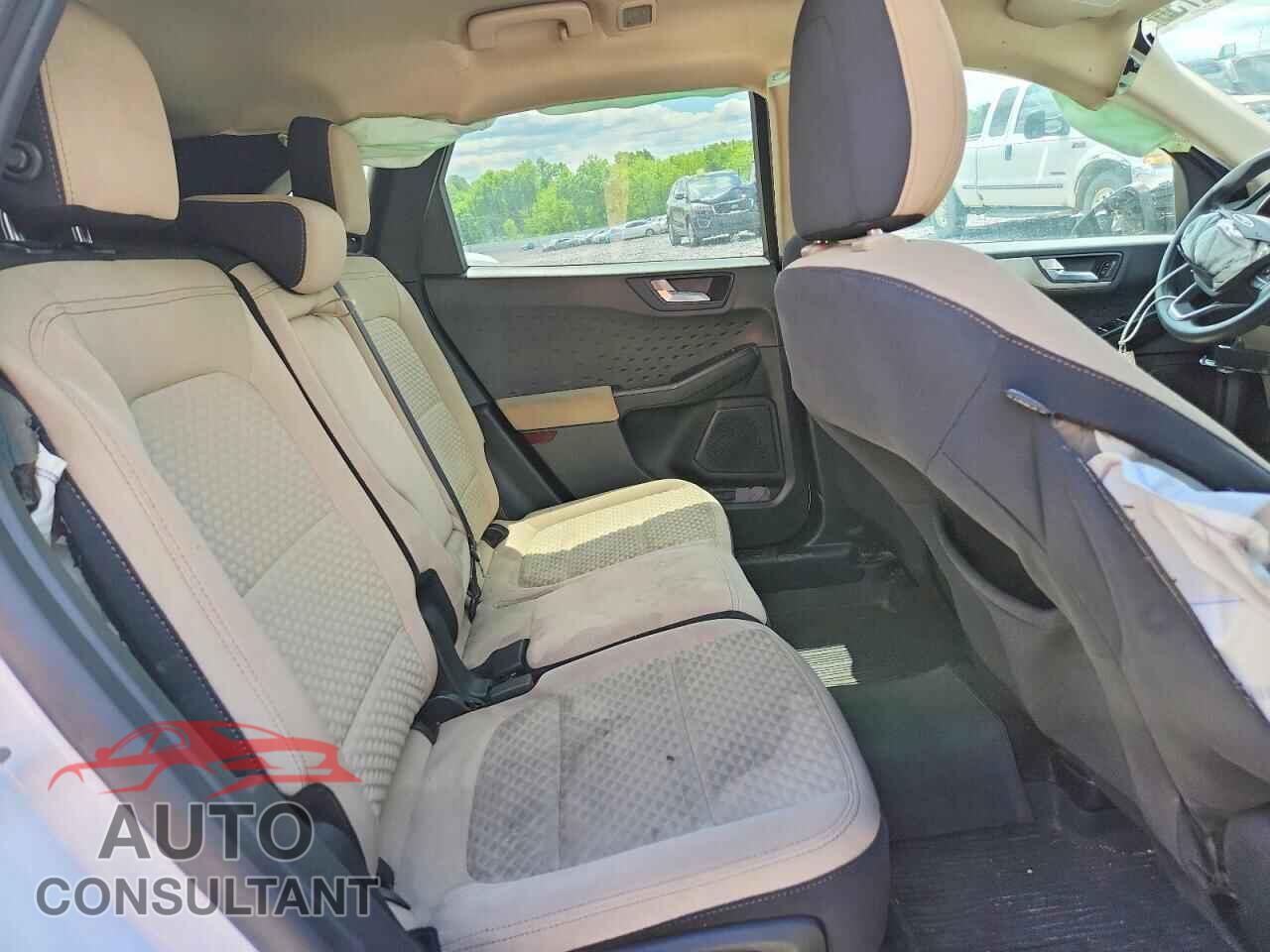 FORD ESCAPE 2020 - 1FMCU9G64LUA81559