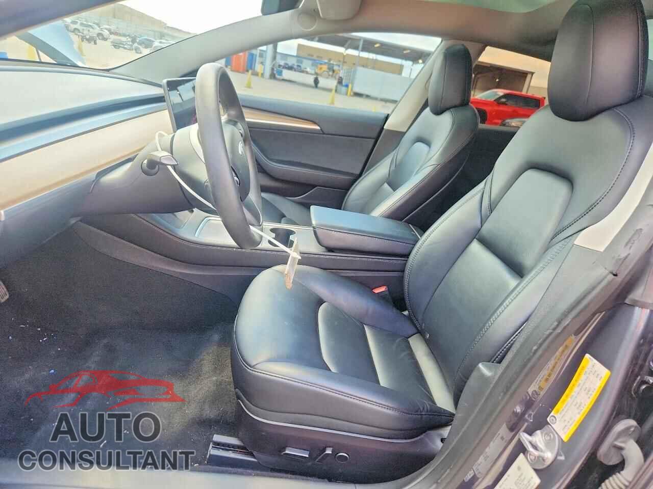TESLA MODEL 3 2023 - 5YJ3E1EA5PF446761