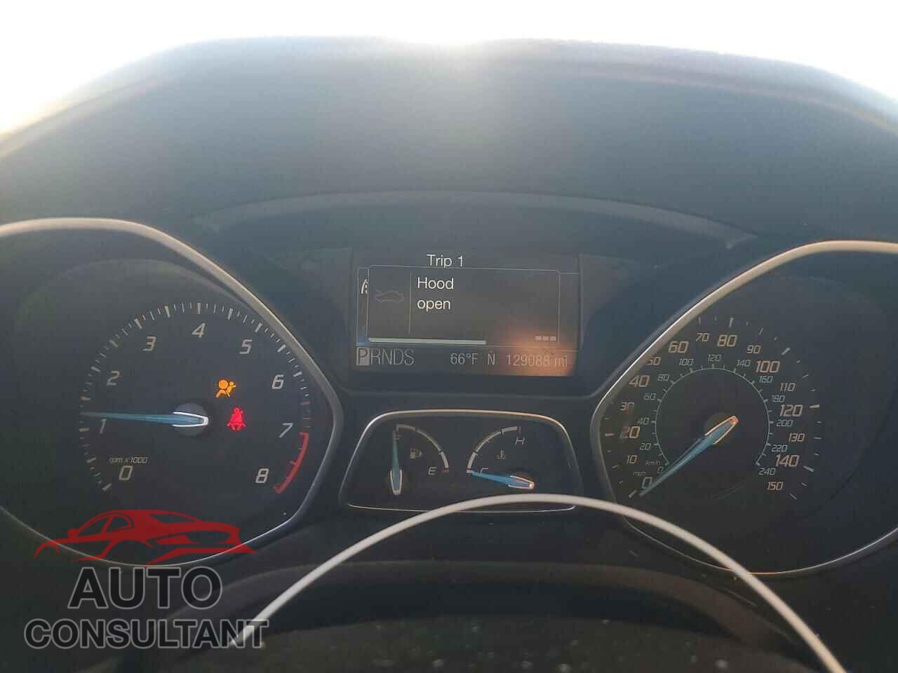 FORD FOCUS 2012 - 1FAHP3M21CL429975