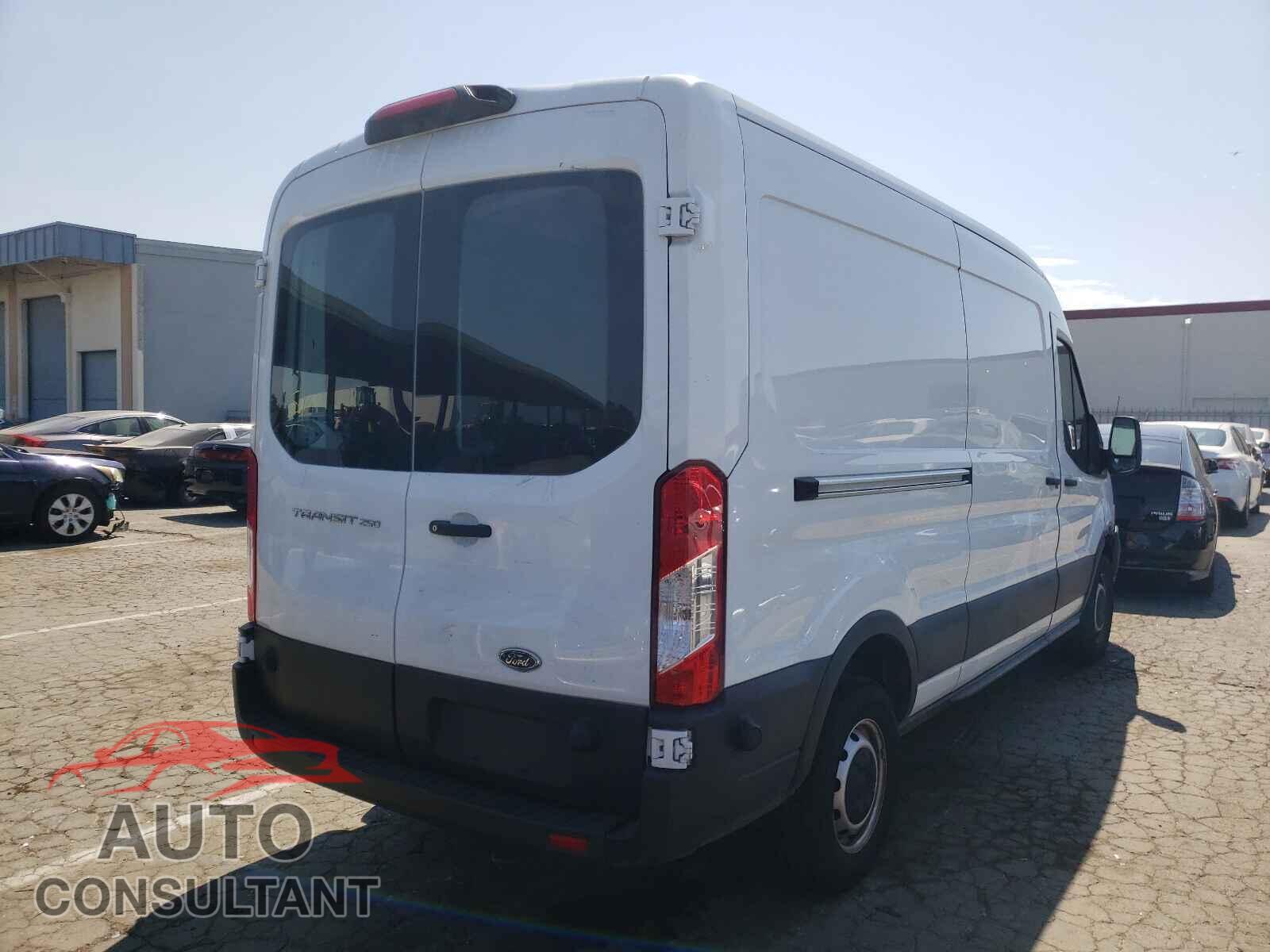 FORD TRANSIT CO 2019 - 1FTYR2CM9KKB83697
