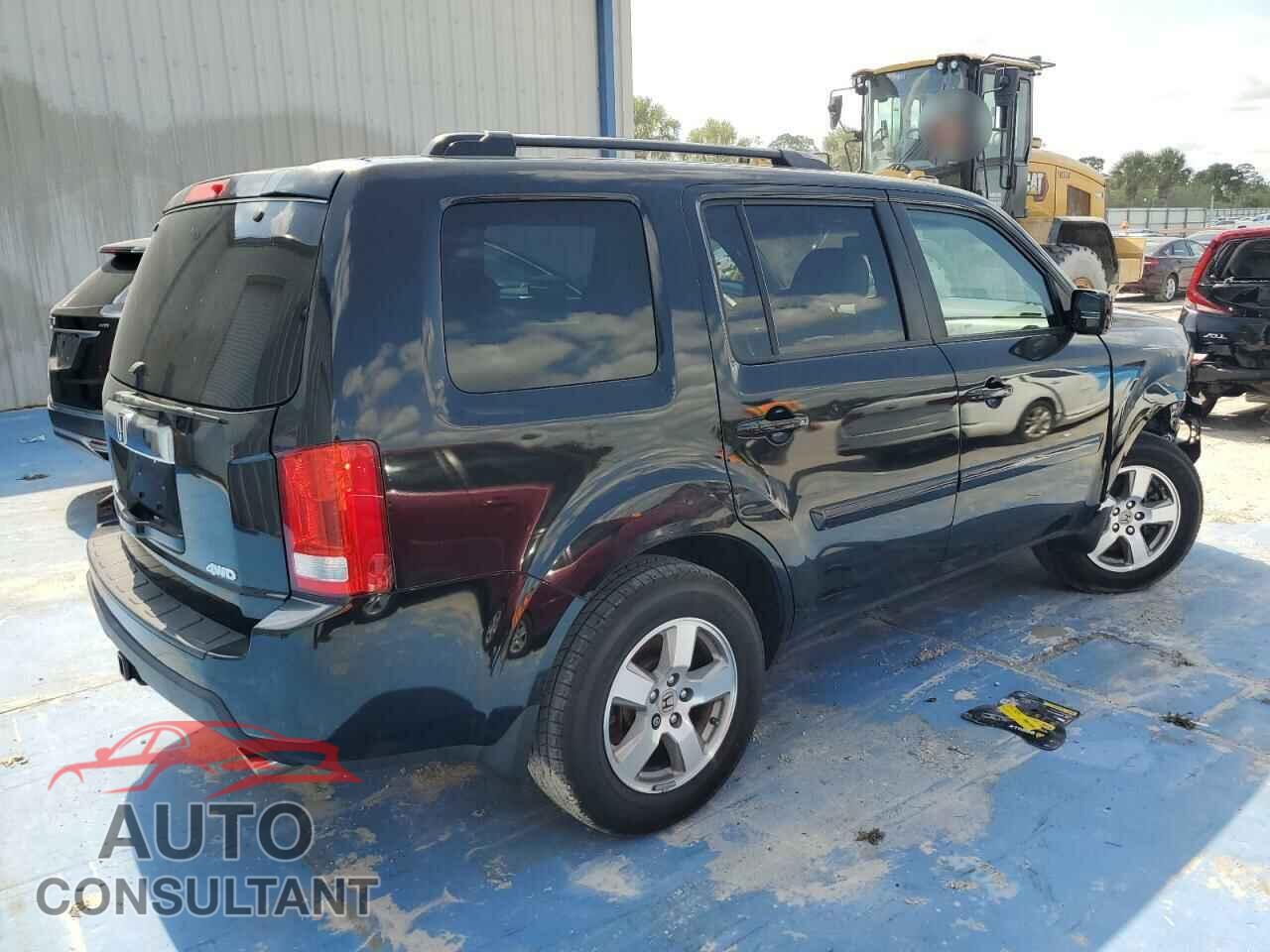 HONDA PILOT 2011 - 5FNYF4H65BB086668