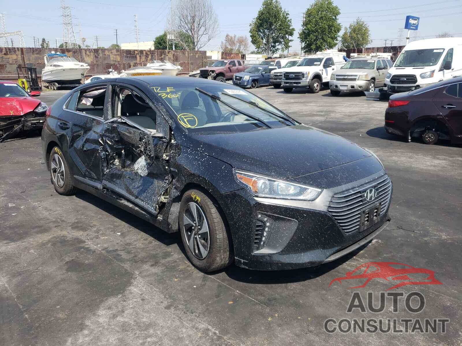 HYUNDAI IONIQ 2017 - KMHC75LC7HU056464