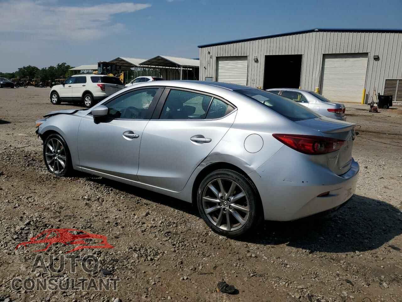 MAZDA 3 2018 - 3MZBN1V36JM242547