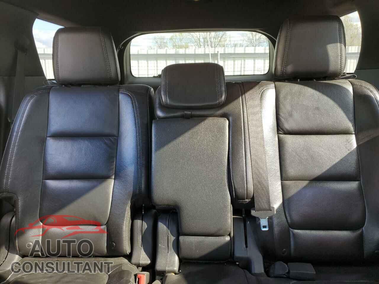 FORD EXPLORER 2015 - 1FM5K8F83FGA15292