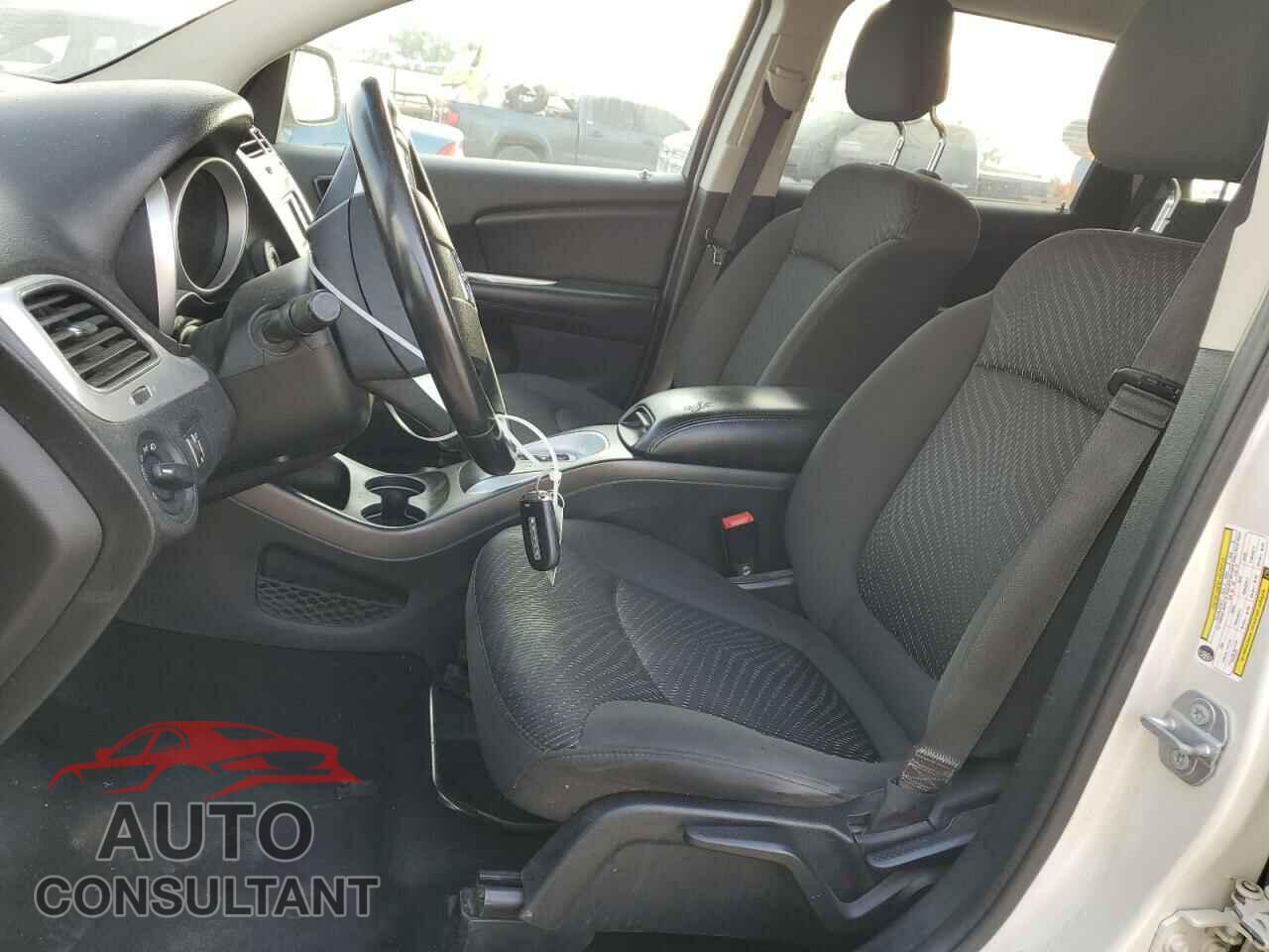 DODGE JOURNEY 2017 - 3C4PDCAB7HT709561