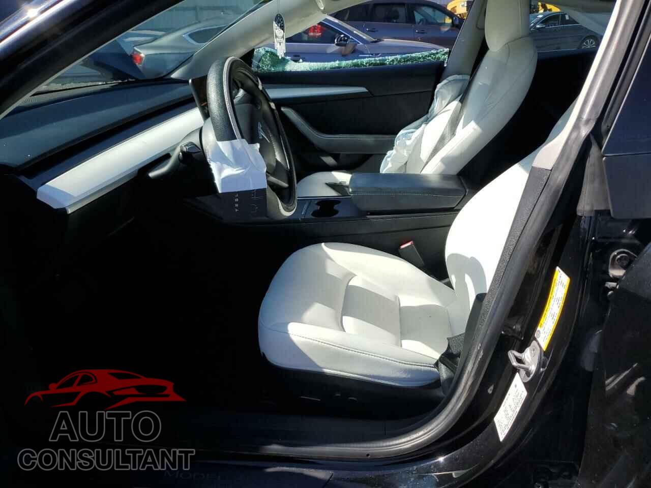 TESLA MODEL 3 2022 - 5YJ3E1EA5NF102554