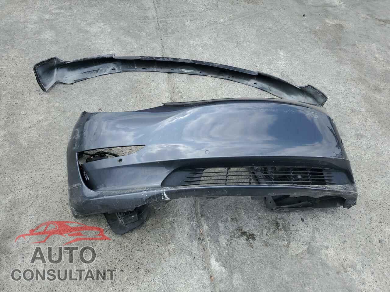 TESLA MODEL 3 2019 - 5YJ3E1EB4KF437020