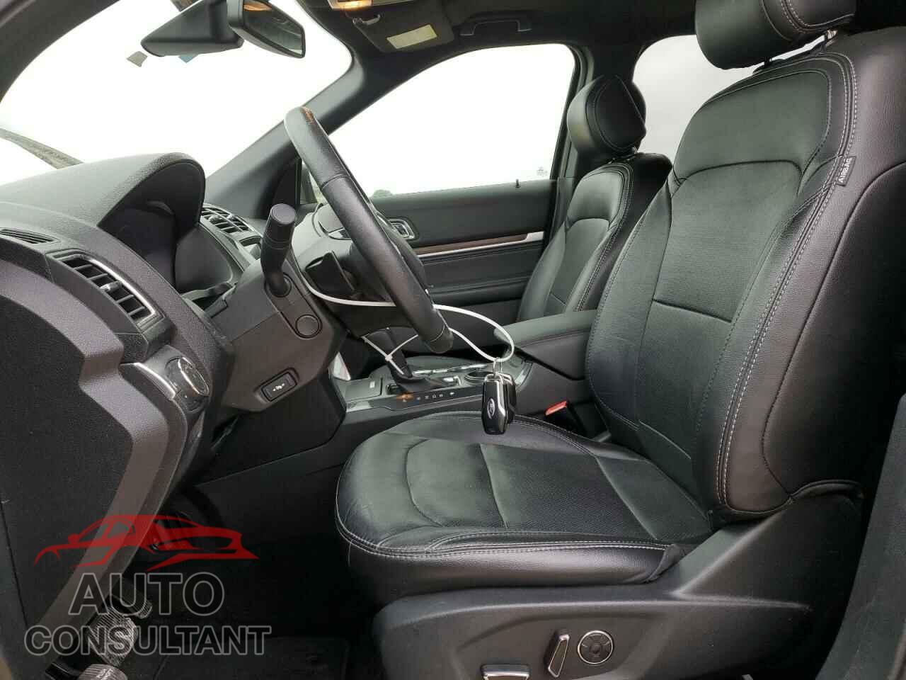 FORD EXPLORER 2017 - 1FM5K7F85HGD98486