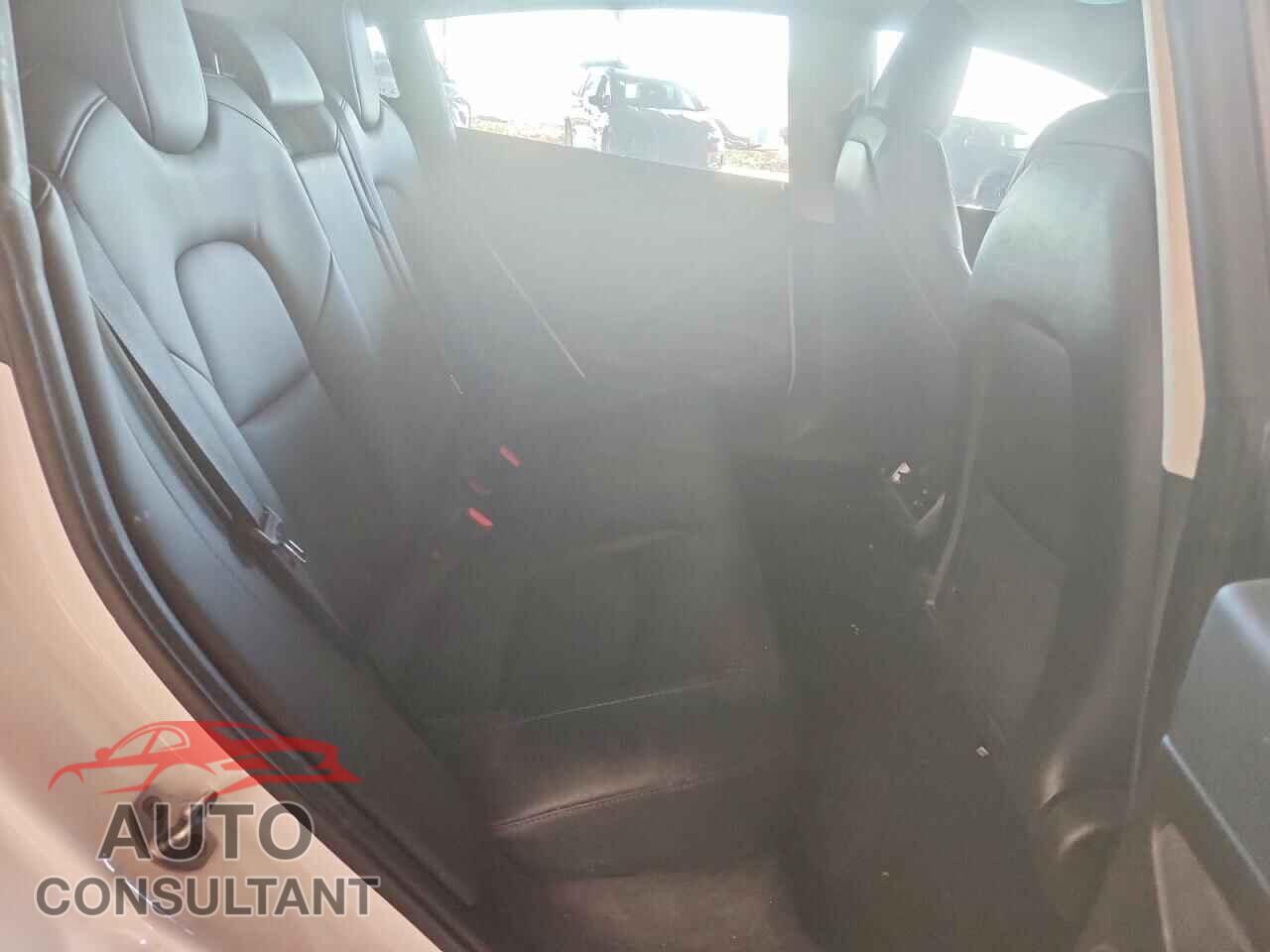 TESLA MODEL 3 2023 - 5YJ3E1EA9PF598249
