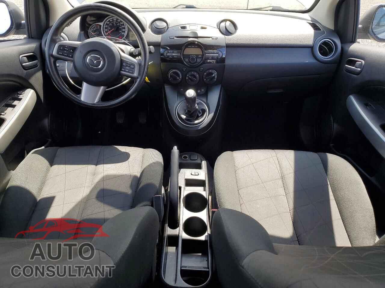 MAZDA 2 2014 - JM1DE1KY9E0180453