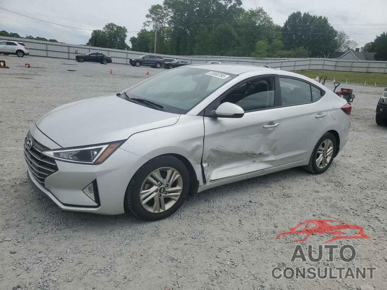 HYUNDAI ELANTRA 2019 - 5NPD84LF3KH437255