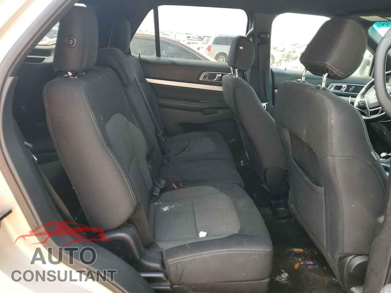 FORD EXPLORER 2017 - 1FM5K7D86HGA08241