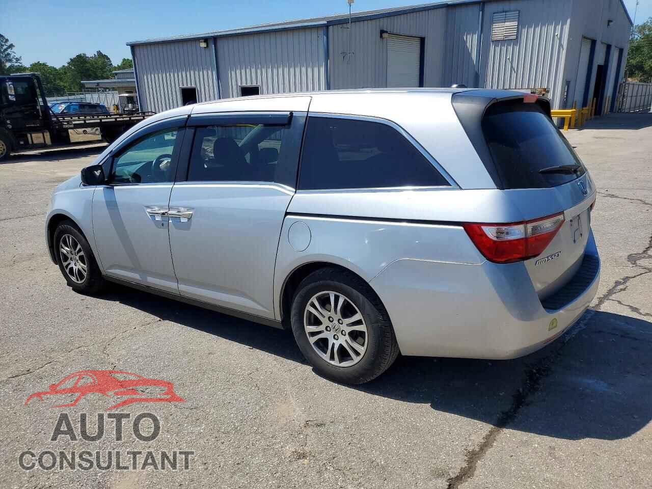HONDA ODYSSEY 2013 - 5FNRL5H65DB003942