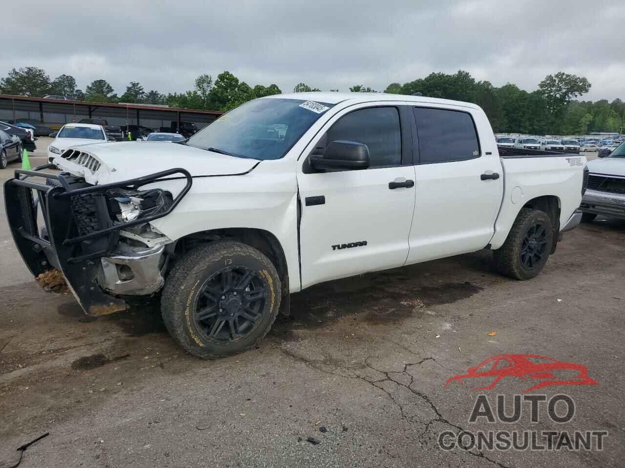 TOYOTA TUNDRA 2020 - 5TFDY5F11LX887868