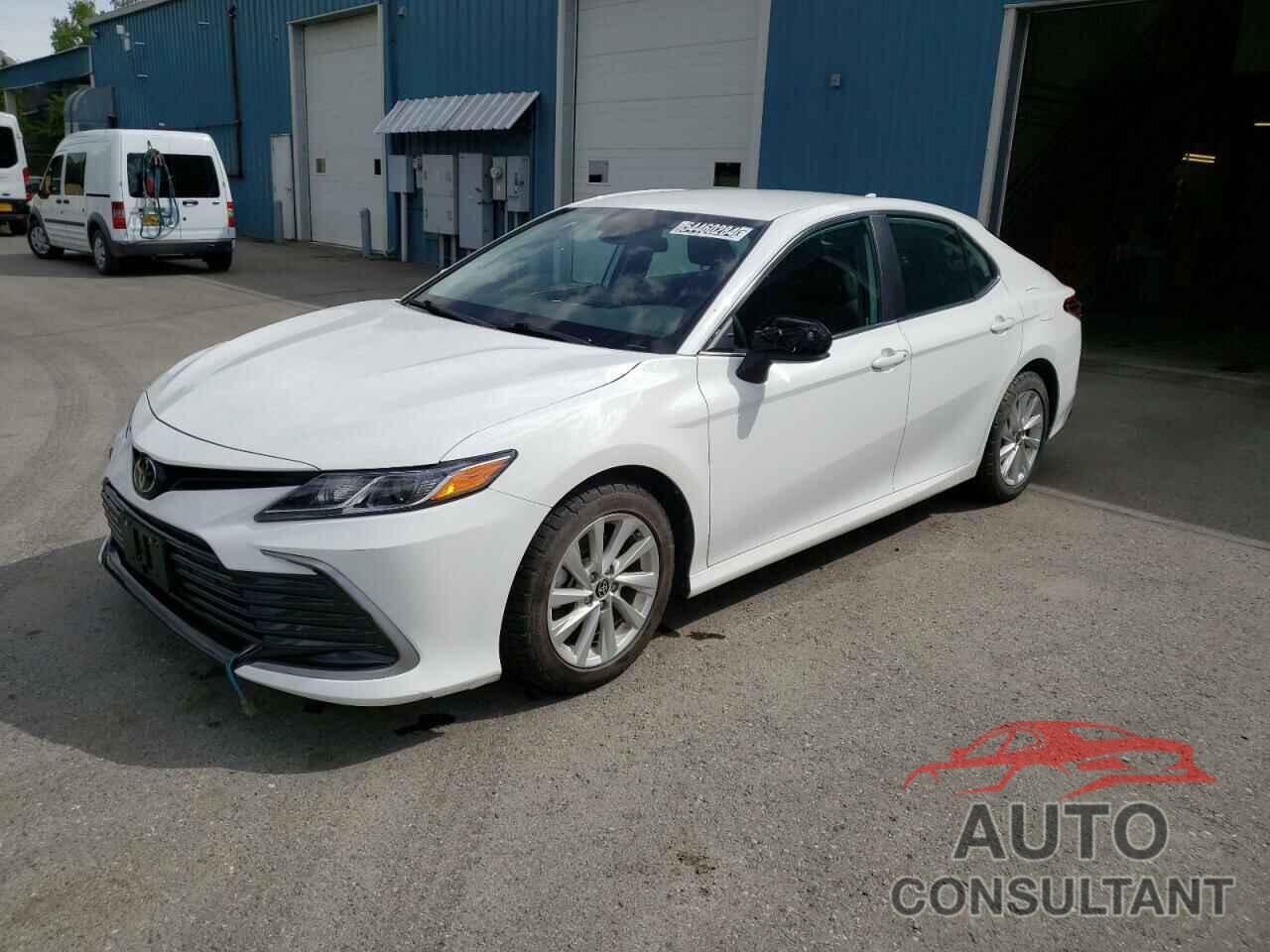 TOYOTA CAMRY 2022 - 4T1C11BK7NU048038