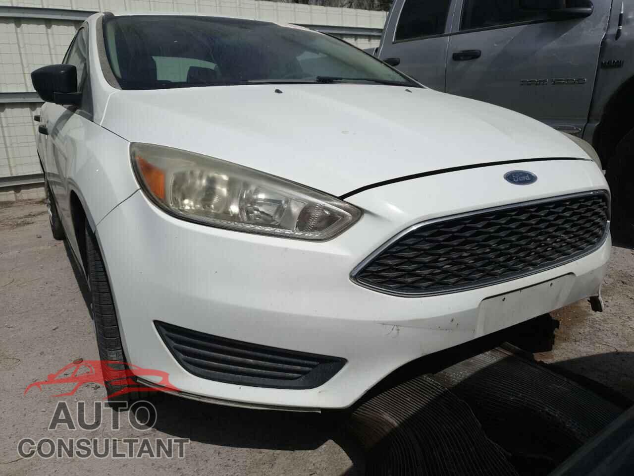 FORD FOCUS 2016 - 1FADP3E27GL325686