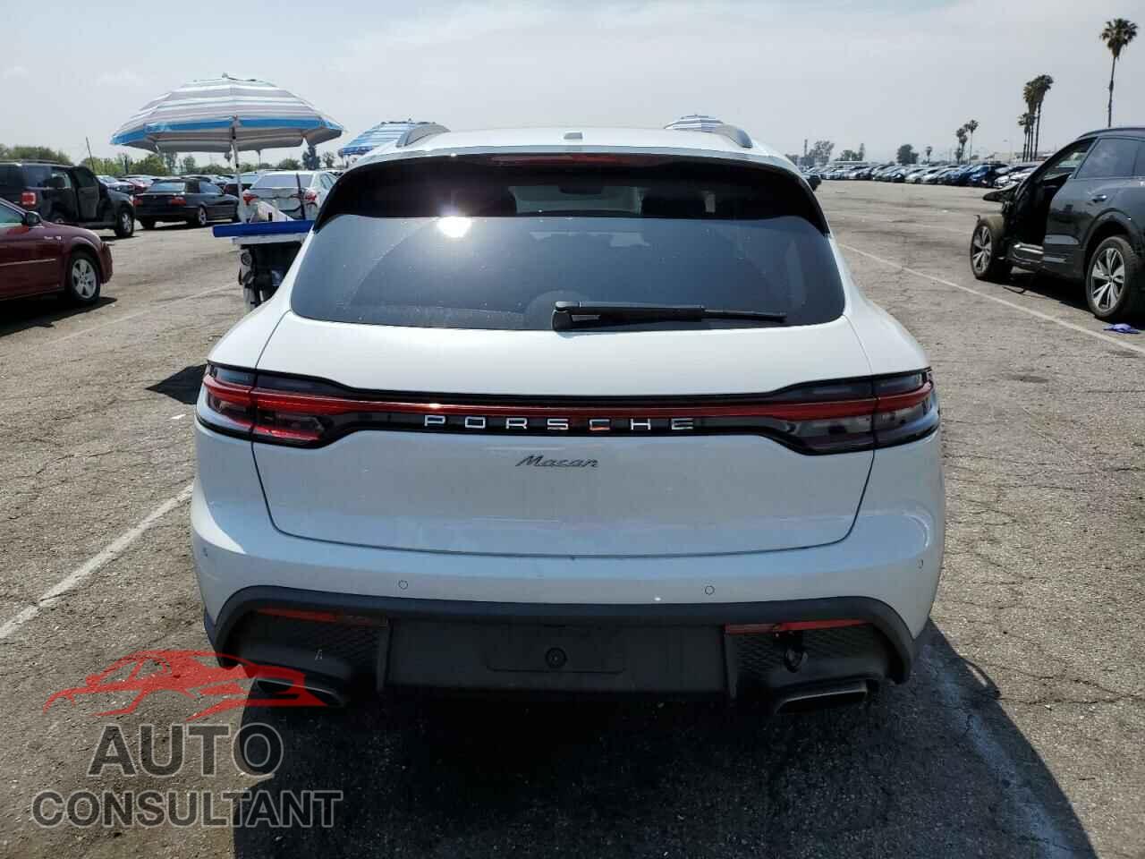 PORSCHE MACAN BASE 2024 - WP1AA2A52RLB12140