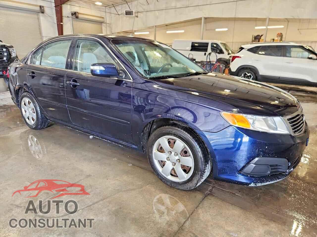 KIA OPTIMA 2010 - KNAGG4A80A5409137