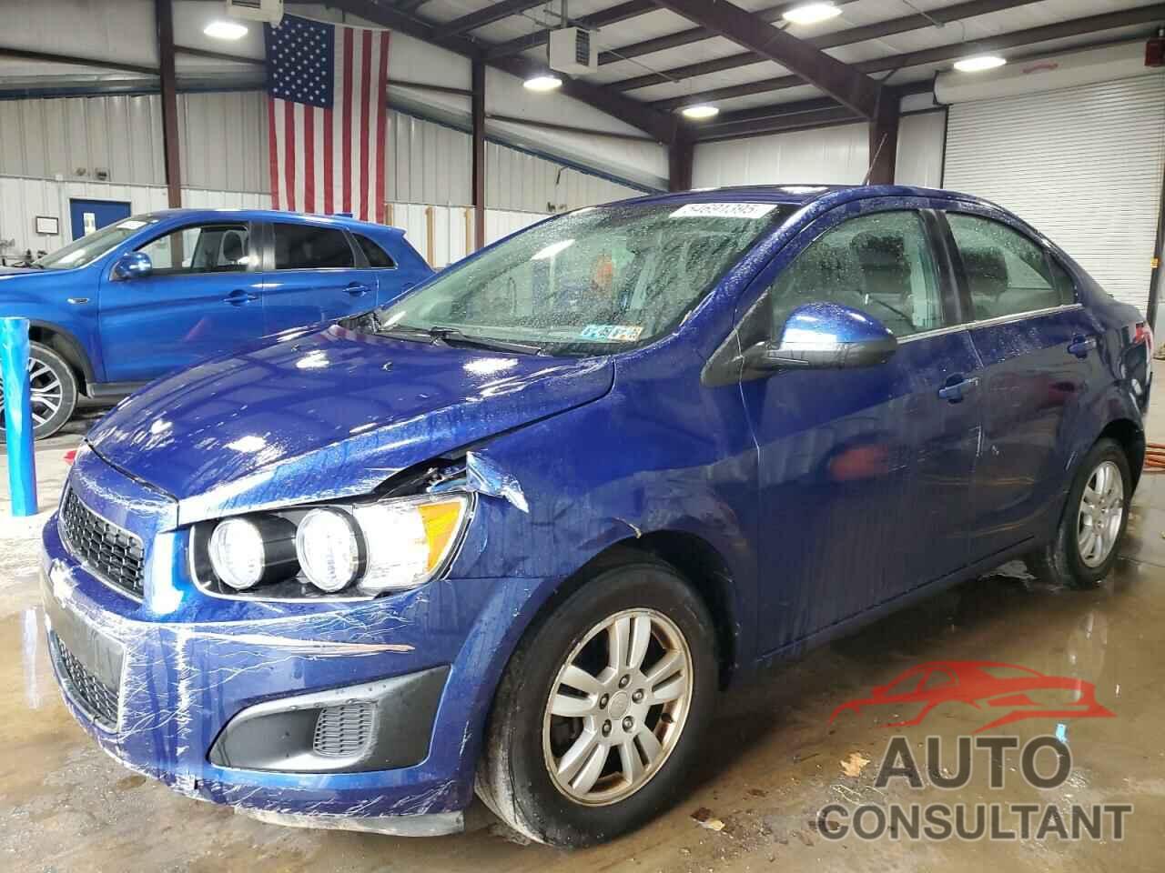 CHEVROLET SONIC 2013 - 1G1JC5SG6D4194222