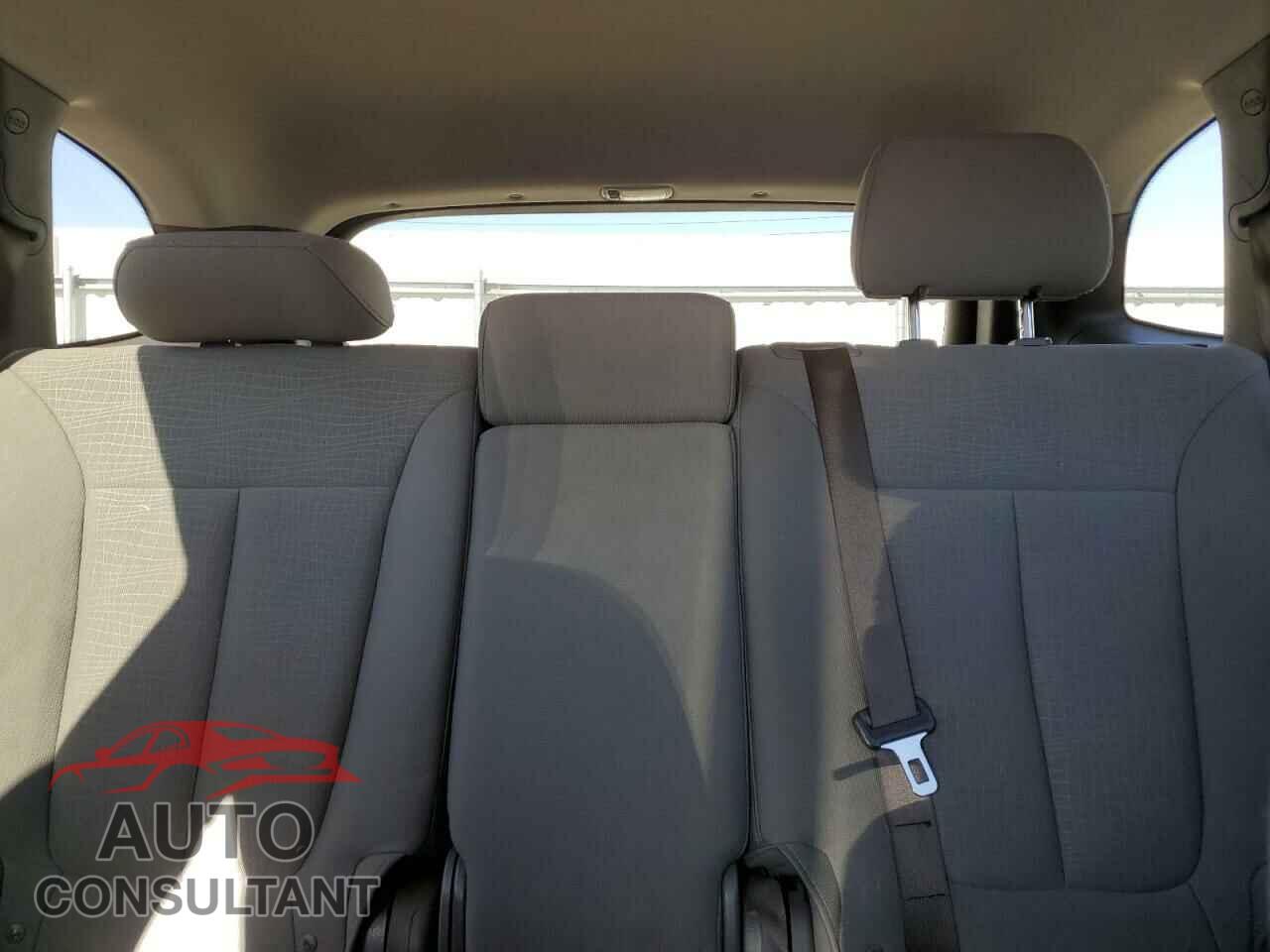 HYUNDAI SANTA FE 2010 - 5NMSG3AB3AH401534