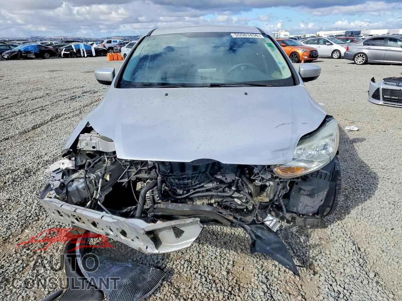 FORD FOCUS 2012 - 1FAHP3F23CL456978