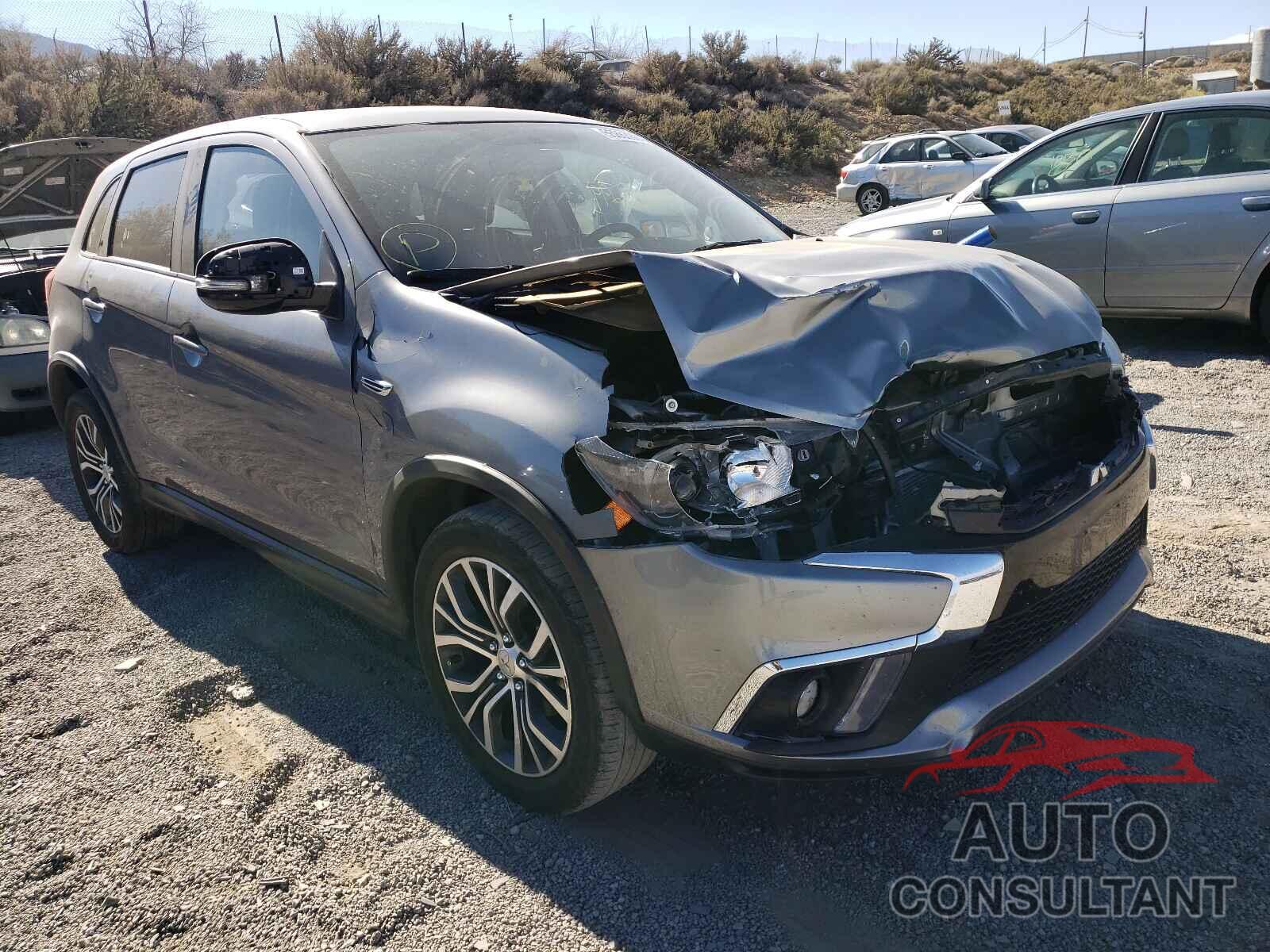 MITSUBISHI OUTLANDER 2018 - JA4AR3AW4JU002174
