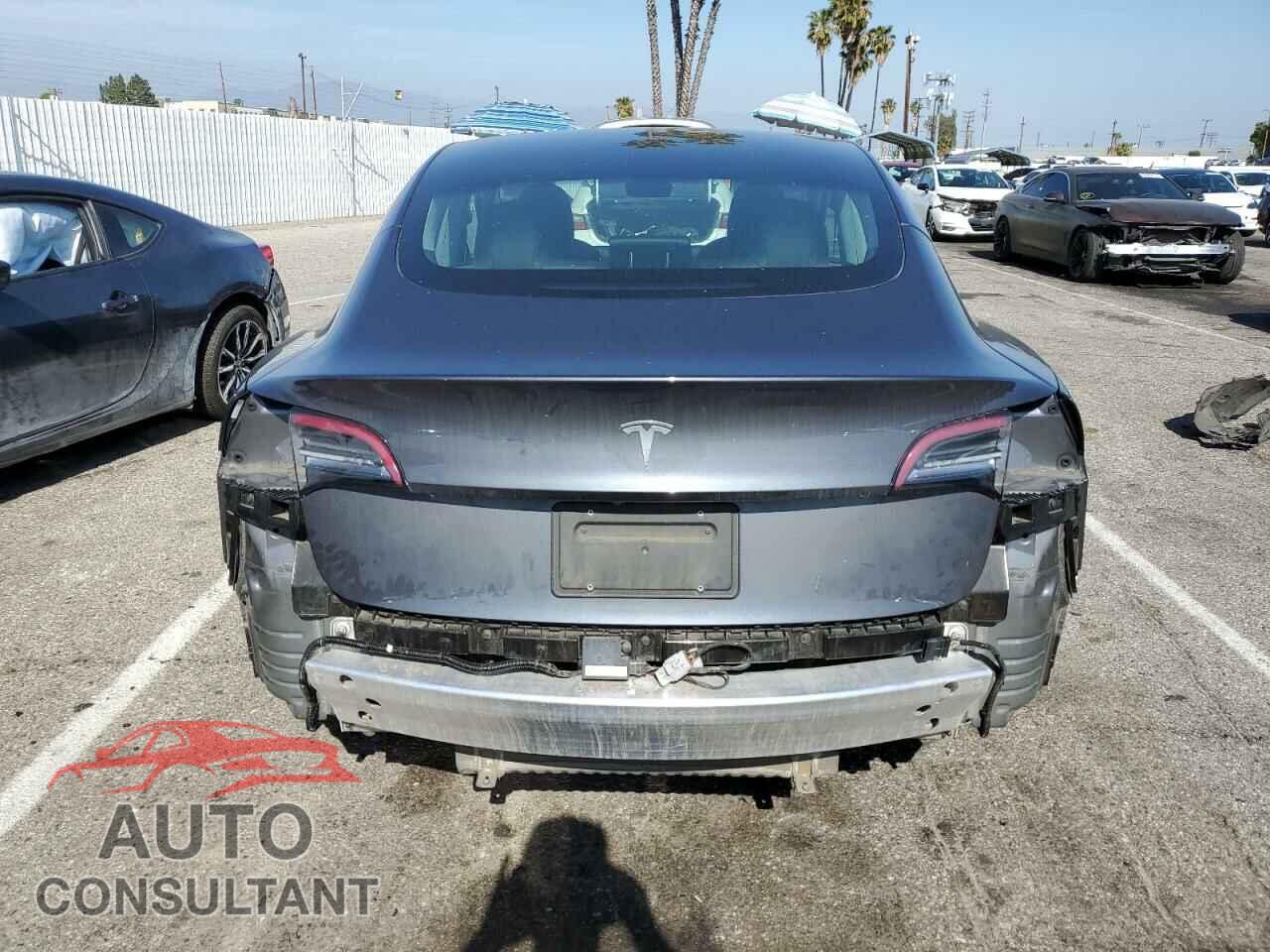 TESLA MODEL 3 2019 - 5YJ3E1EA0KF411182