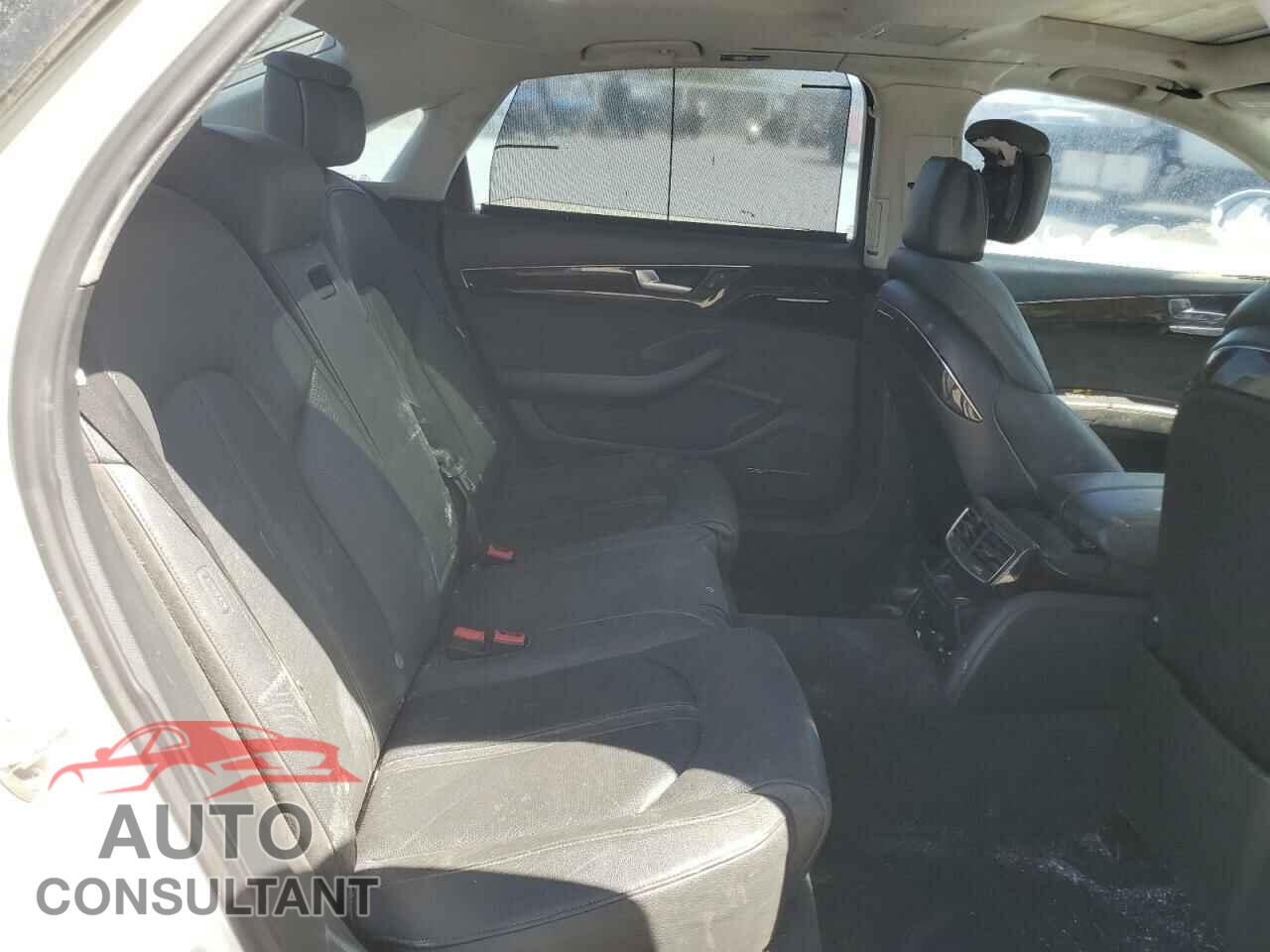 AUDI A8 2012 - WAURVAFD2CN005083
